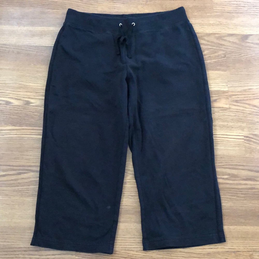 SB active black Capri sweatpants size medium